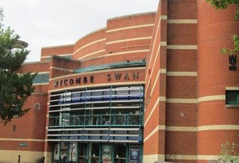 ホテル Holiday Inn High Wycombe M40, Jct.4, An Ihg