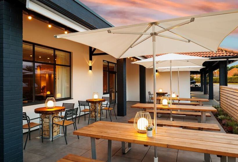 ホテル Holiday Inn High Wycombe M40, Jct.4, An Ihg