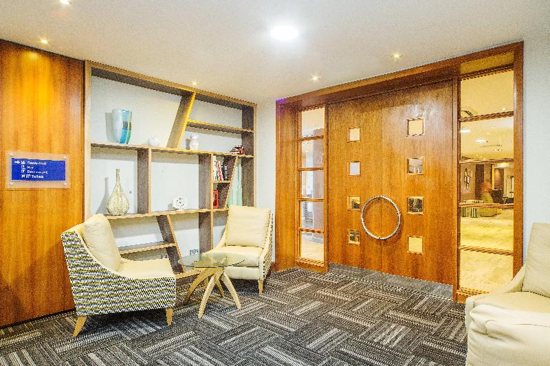 ホテル Holiday Inn High Wycombe M40, Jct.4, An Ihg