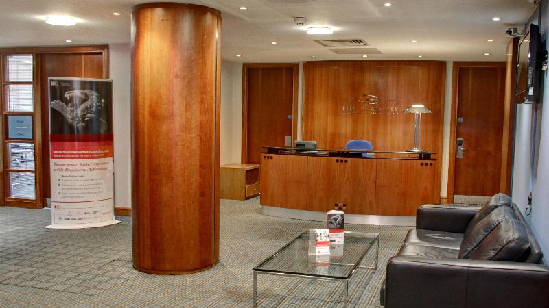 ホテル Holiday Inn High Wycombe M40, Jct.4, An Ihg