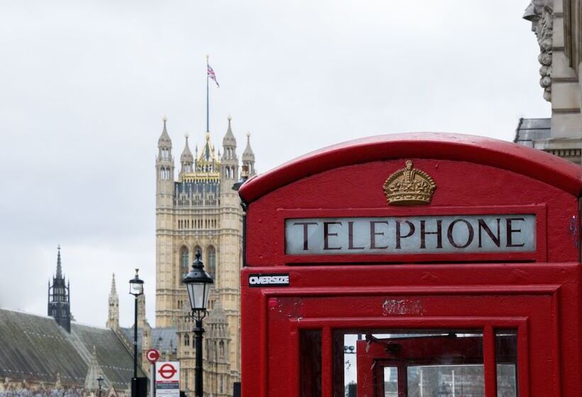 هتل Holiday Inn London Oxford Circus, An Ihg