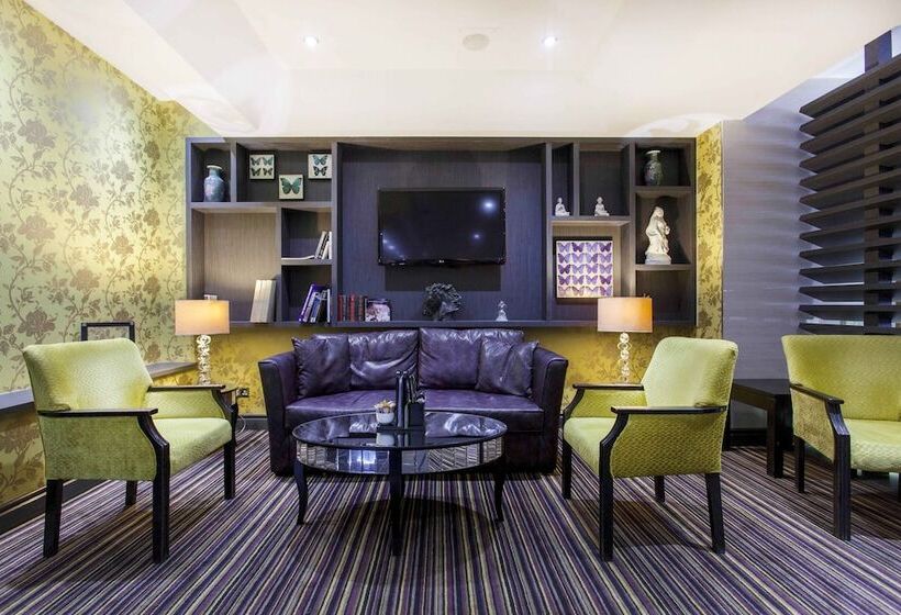 Отель Holiday Inn London Oxford Circus, An Ihg