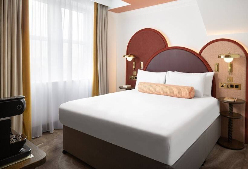 Отель Holiday Inn London Oxford Circus, An Ihg