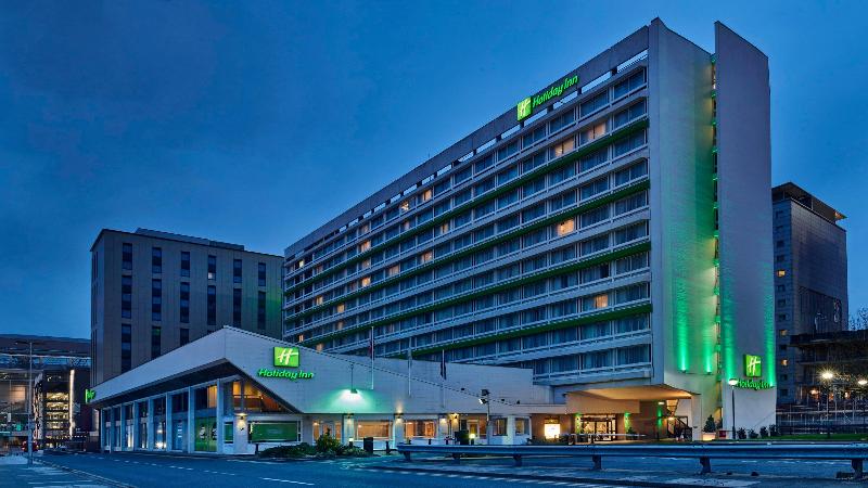 호텔 Holiday Inn London  Wembley