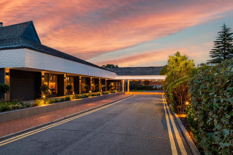 Отель Holiday Inn Reading South M4 Jct 11, An Ihg