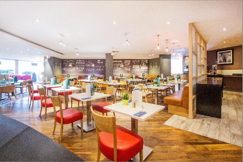 Отель Holiday Inn Reading South M4 Jct 11, An Ihg