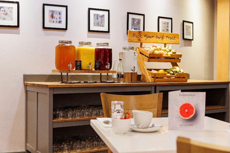 Отель Holiday Inn Reading South M4 Jct 11, An Ihg