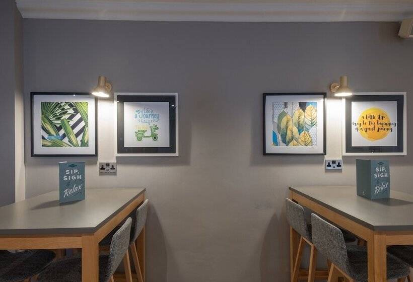 ホテル Holiday Inn Swindon, An Ihg