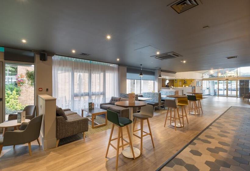 ホテル Holiday Inn Swindon, An Ihg