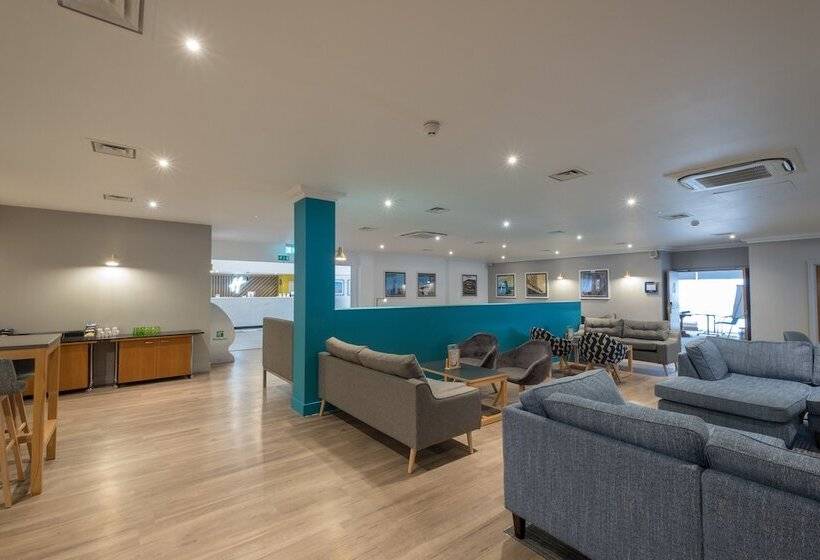 ホテル Holiday Inn Swindon, An Ihg