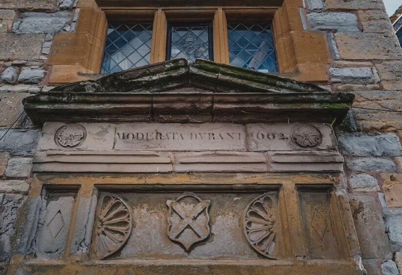 فندق Karma Salford Hall