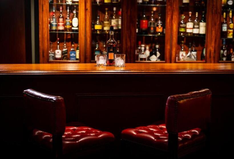 هتل Knipoch House