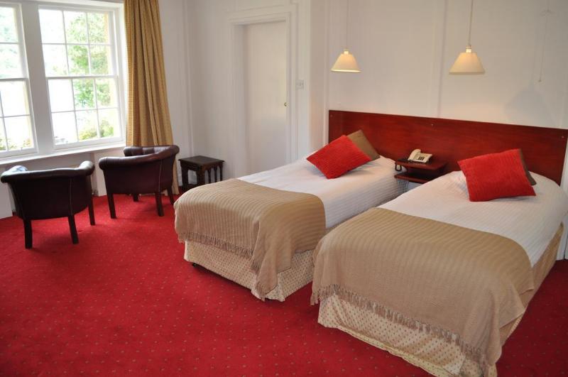 هتل Knipoch House