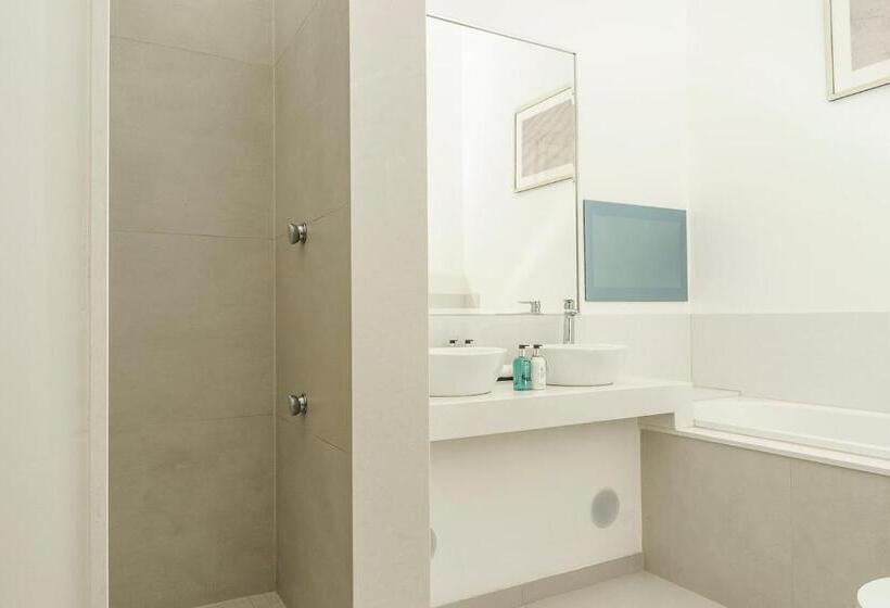 ホテル Lainston House