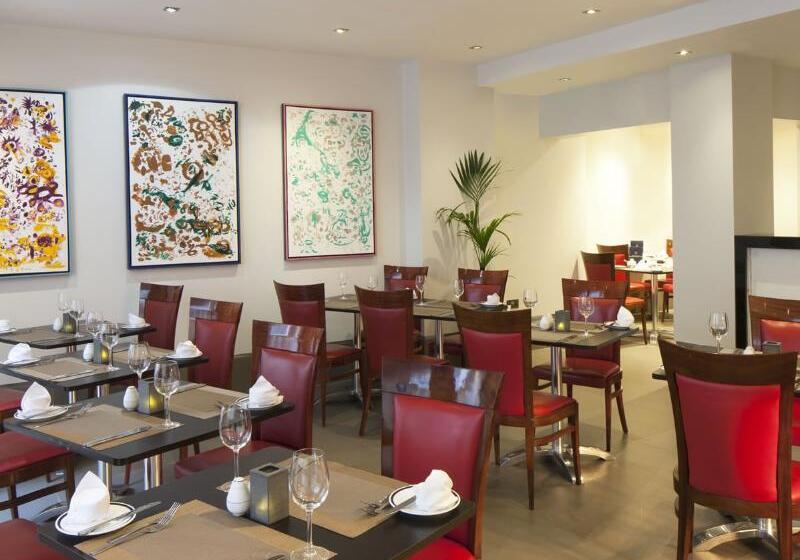 Отель Gem Langham Court