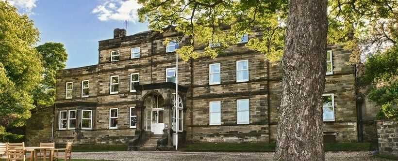 Отель Larpool Hall