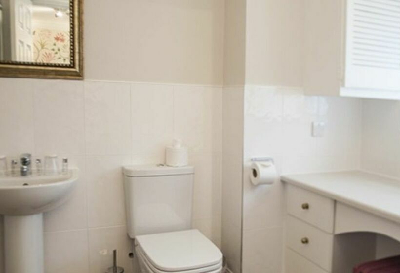 Отель Larpool Hall