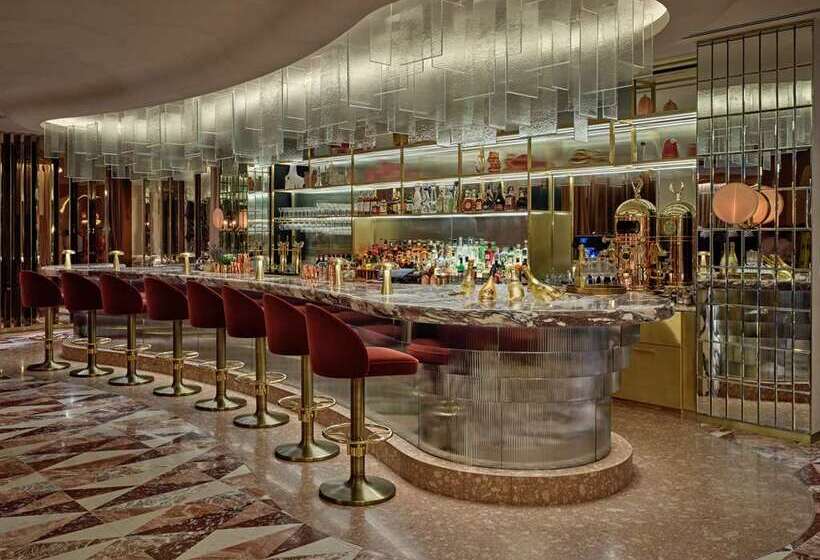 هتل London Hilton On Park Lane