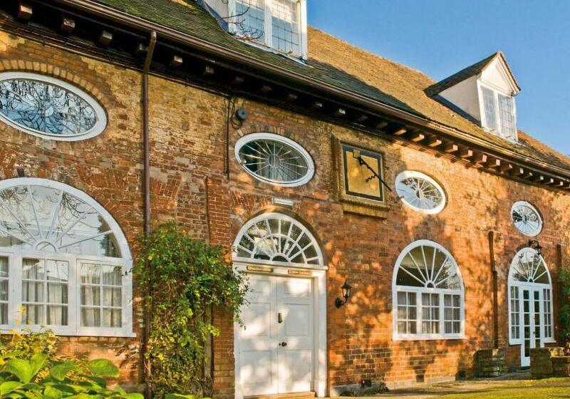 Macdonald Alveston Manor Hotel & Spa