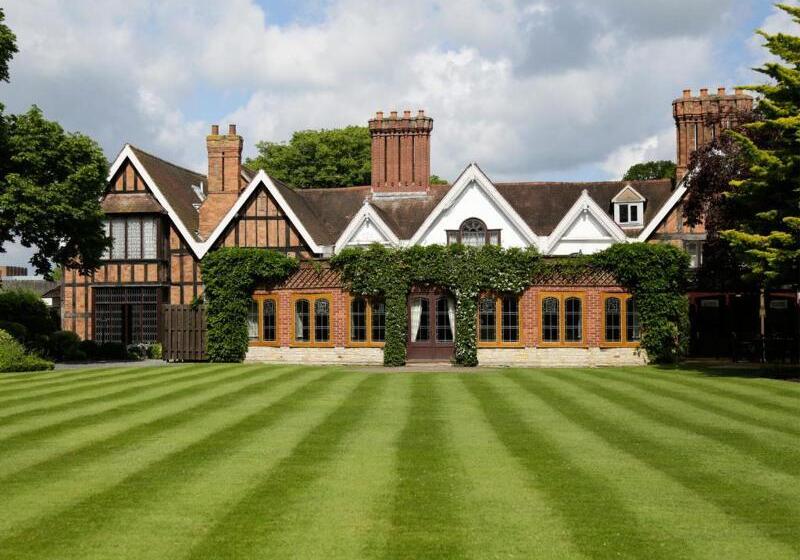 Macdonald Alveston Manor Hotel & Spa