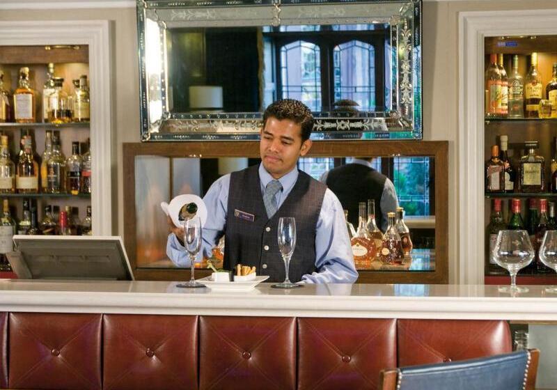 Macdonald Alveston Manor Hotel & Spa