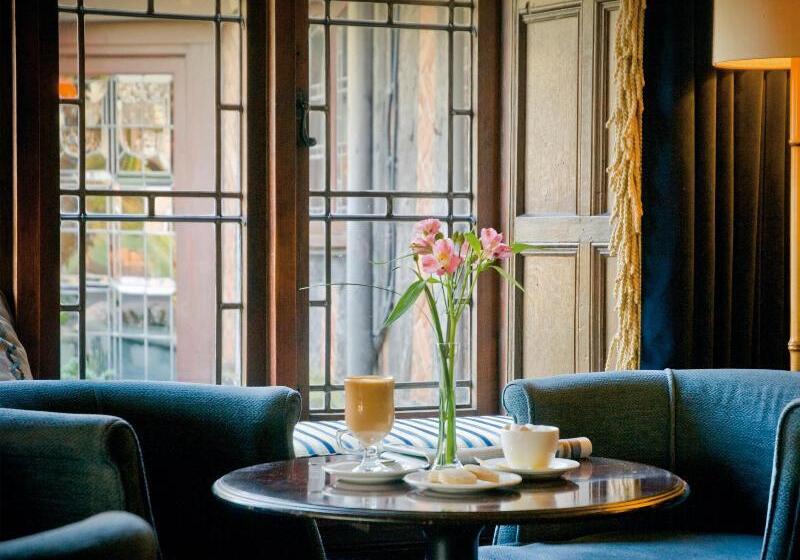 Macdonald Alveston Manor Hotel & Spa