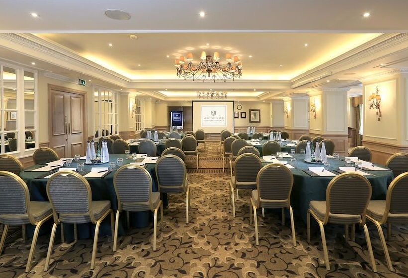 ホテル Macdonald Compleat Angler