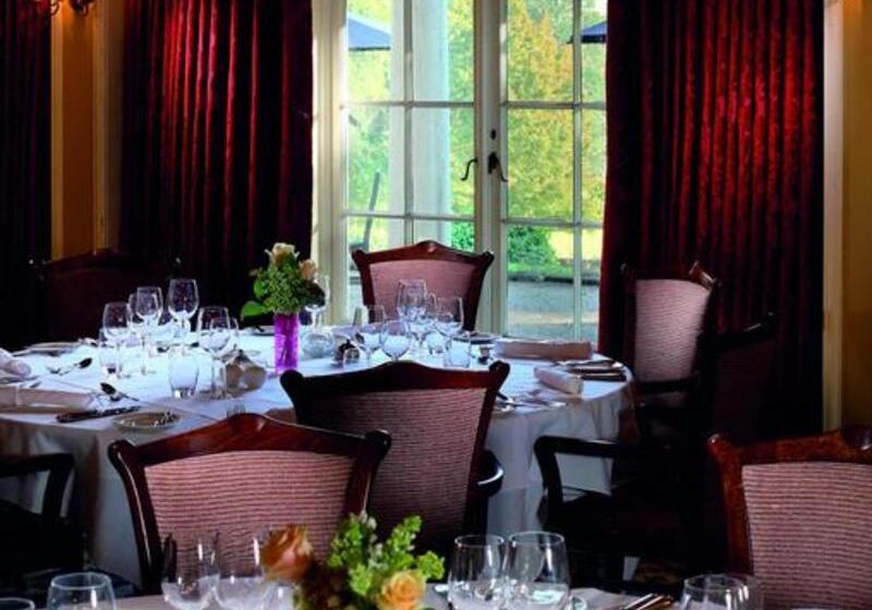 호텔 Macdonald Leeming House