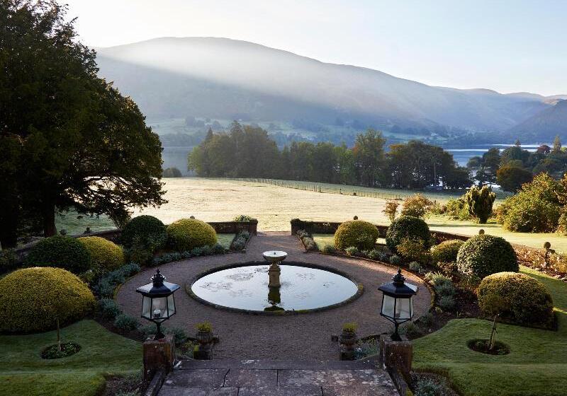 호텔 Macdonald Leeming House