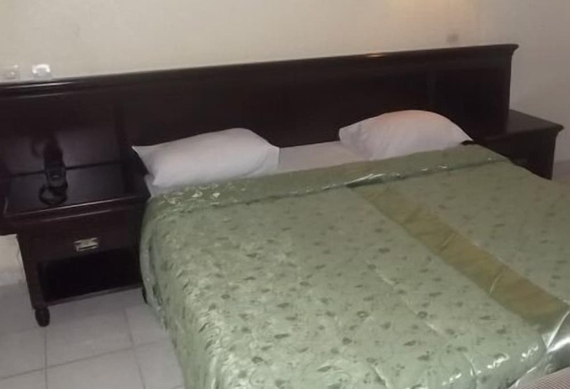 Hotel Mariador Palace