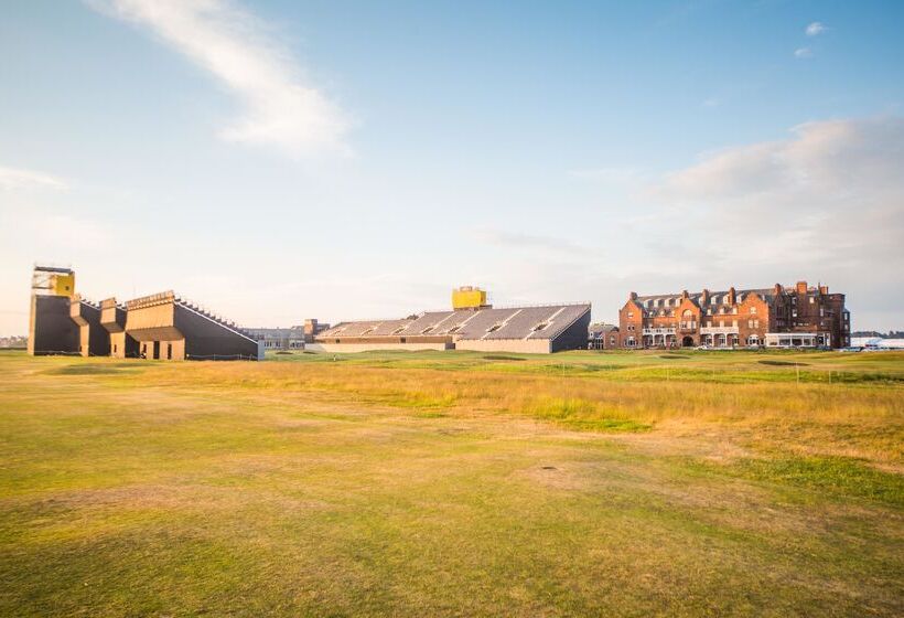 בית מלון כפרי Marine Troon