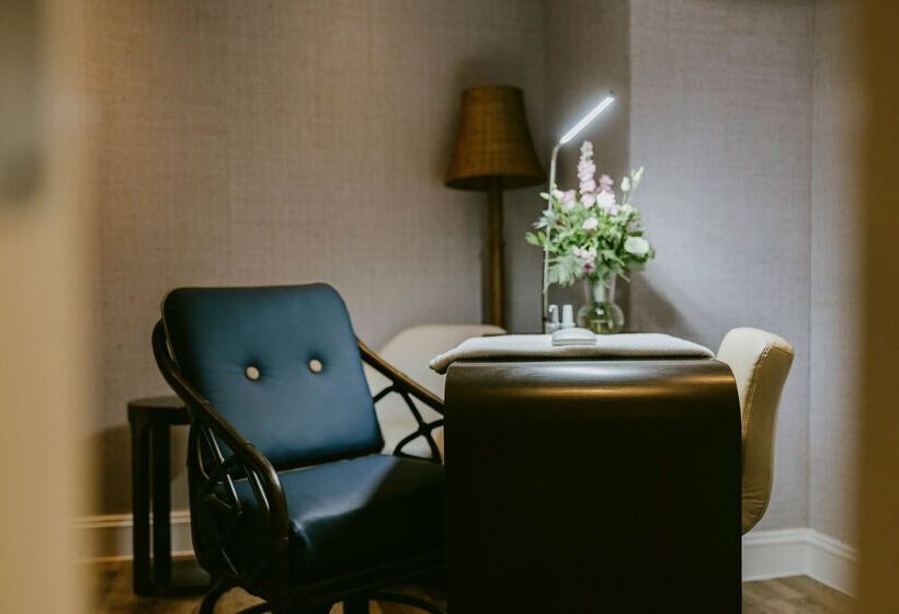 בית מלון כפרי Marine Troon