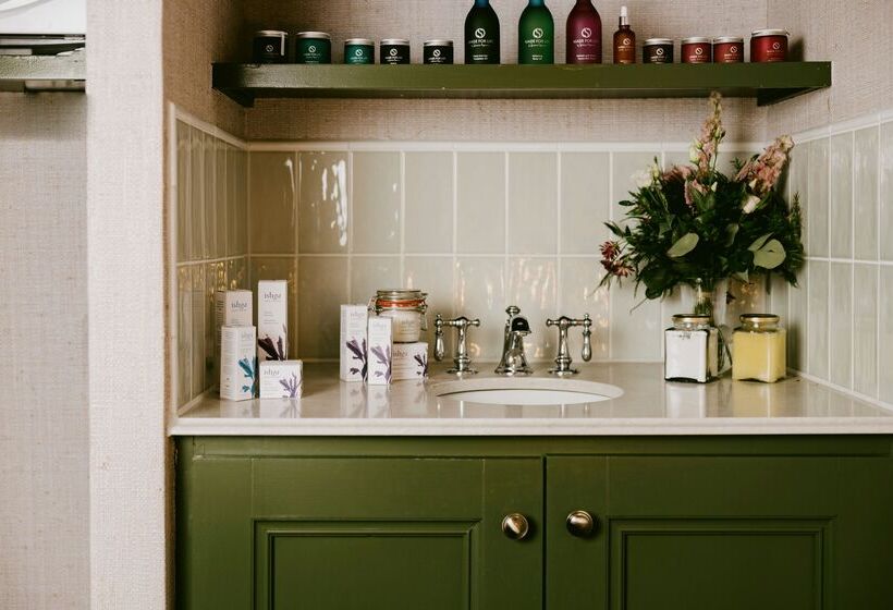 בית מלון כפרי Marine Troon