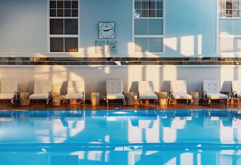 בית מלון כפרי Marine Troon