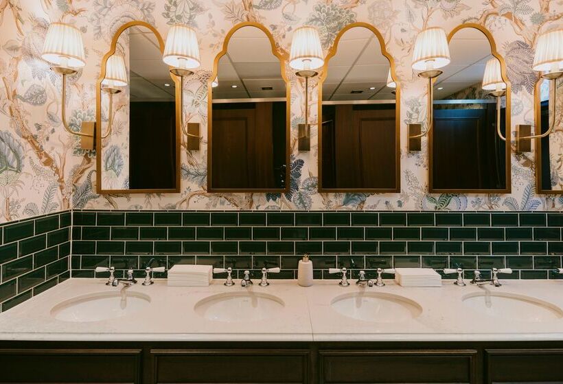 בית מלון כפרי Marine Troon