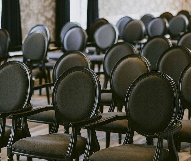 בית מלון כפרי Marine Troon