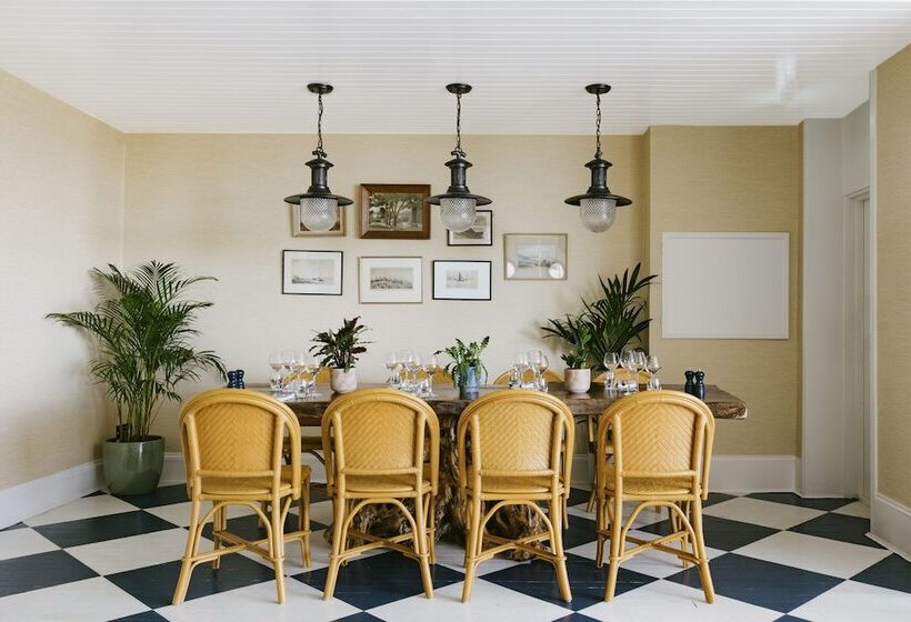 בית מלון כפרי Marine Troon