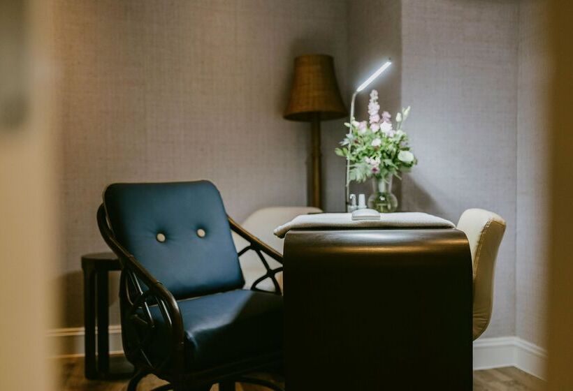 בית מלון כפרי Marine Troon