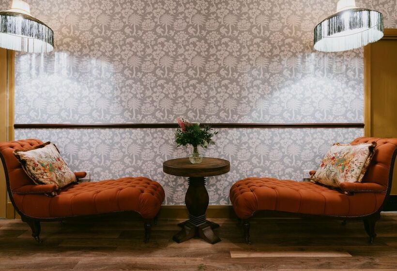 בית מלון כפרי Marine Troon