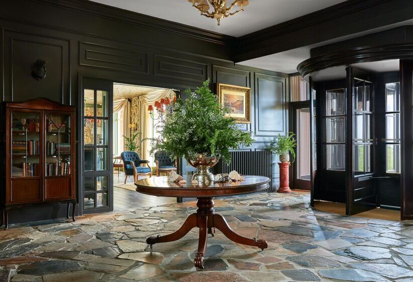 בית מלון כפרי Marine Troon