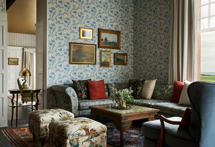 בית מלון כפרי Marine Troon