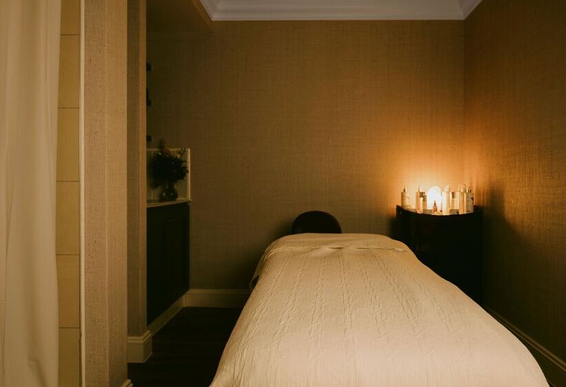 בית מלון כפרי Marine Troon