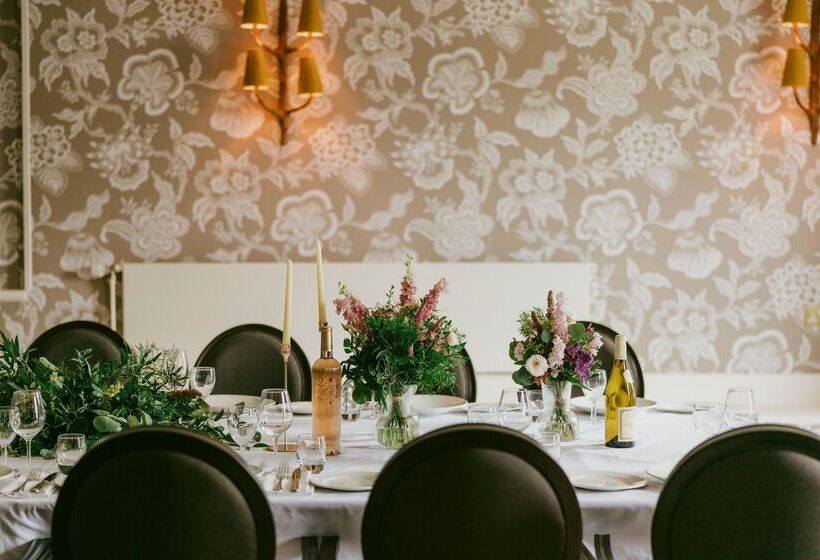 בית מלון כפרי Marine Troon