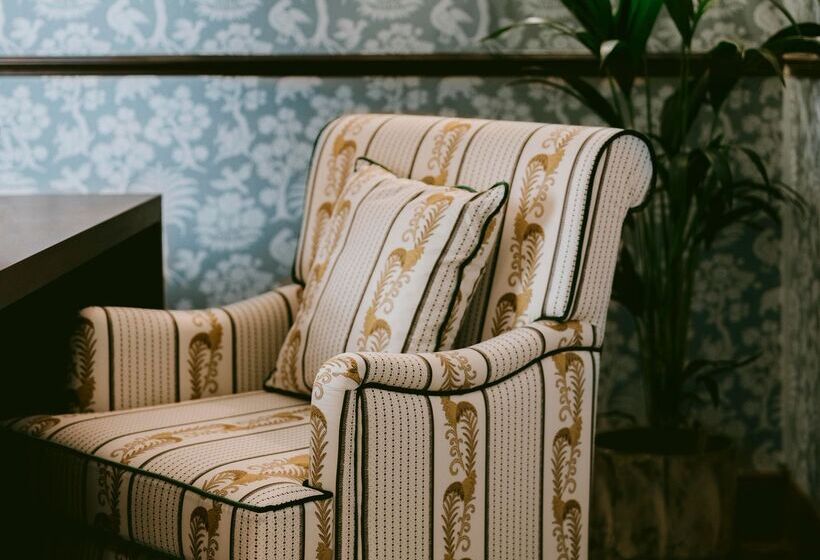 בית מלון כפרי Marine Troon