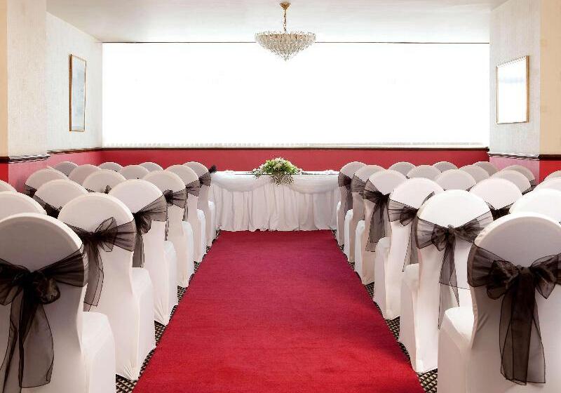 בית מלון כפרי Mercure Ayr