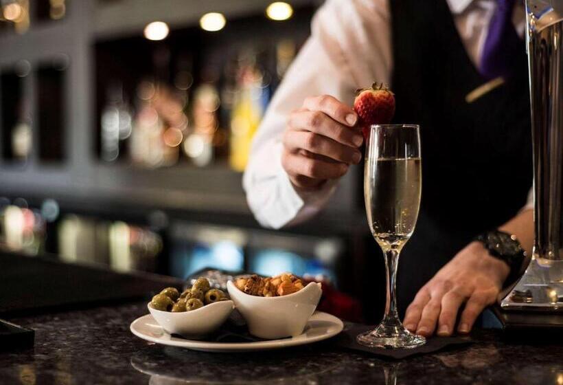 酒店 Mercure Milton Keynes