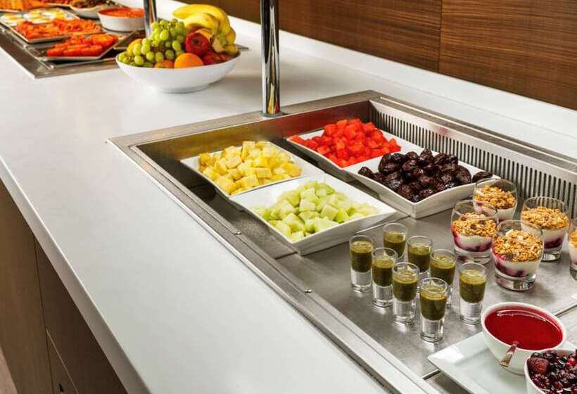 Отель Mercure Norwich