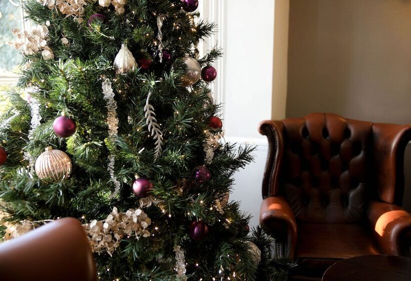 ホテル Mercure St Albans Noke