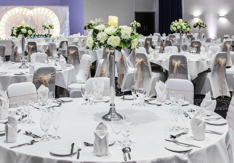 酒店 Mercure Telford Centre