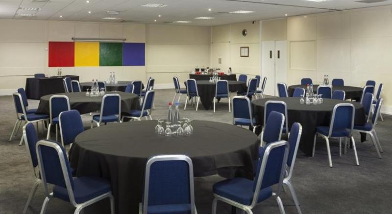 酒店 Mercure Telford Centre